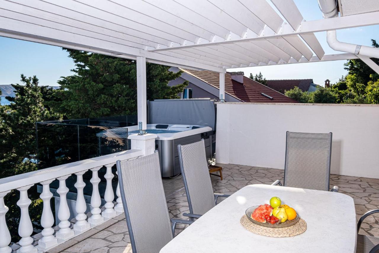 House Petra On The Beach-Sea Cesarica Exterior photo