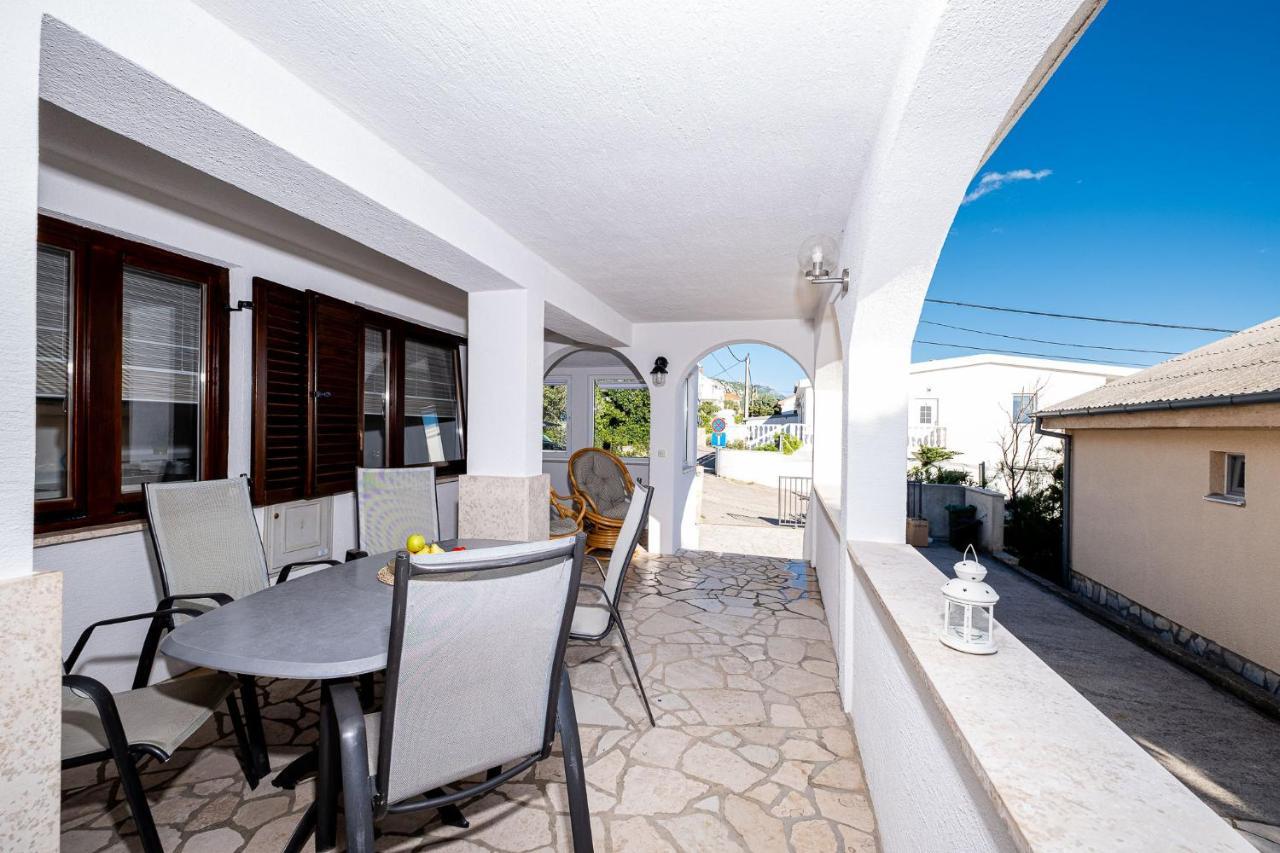 House Petra On The Beach-Sea Cesarica Exterior photo